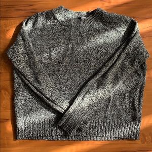 light grey h&m sweater